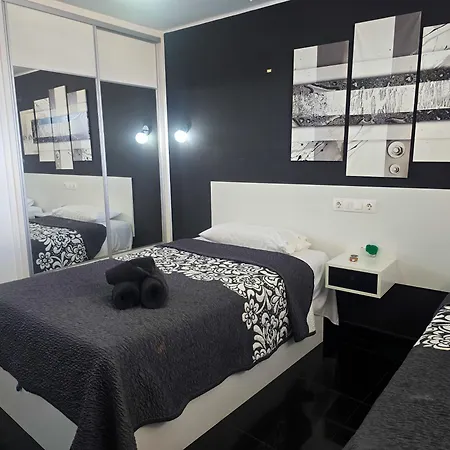 Sunset In Geranios By Helloapartments Appartement Costa Adeje (Tenerife)