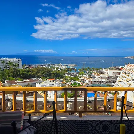 Apartment Sunset In Geranios By Helloapartments
