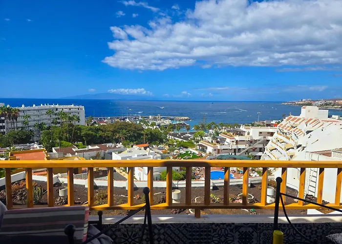 Apartment Sunset In Geranios By Helloapartments